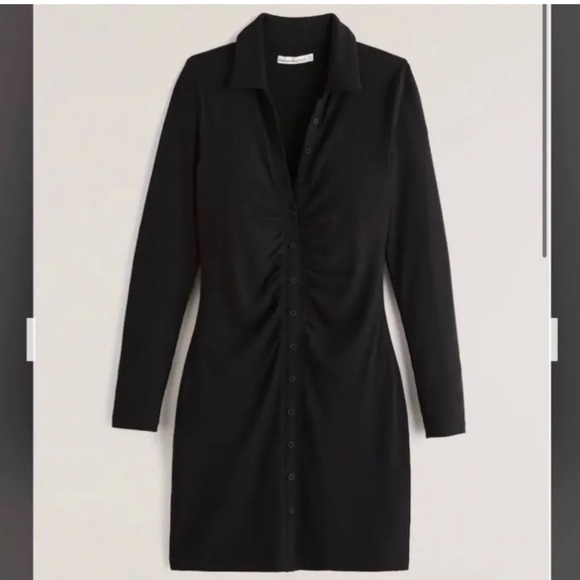 Abercrombie & Fitch Dresses & Skirts - NWT Abercrombie Black Long Sleeve Rouched Collared Dress